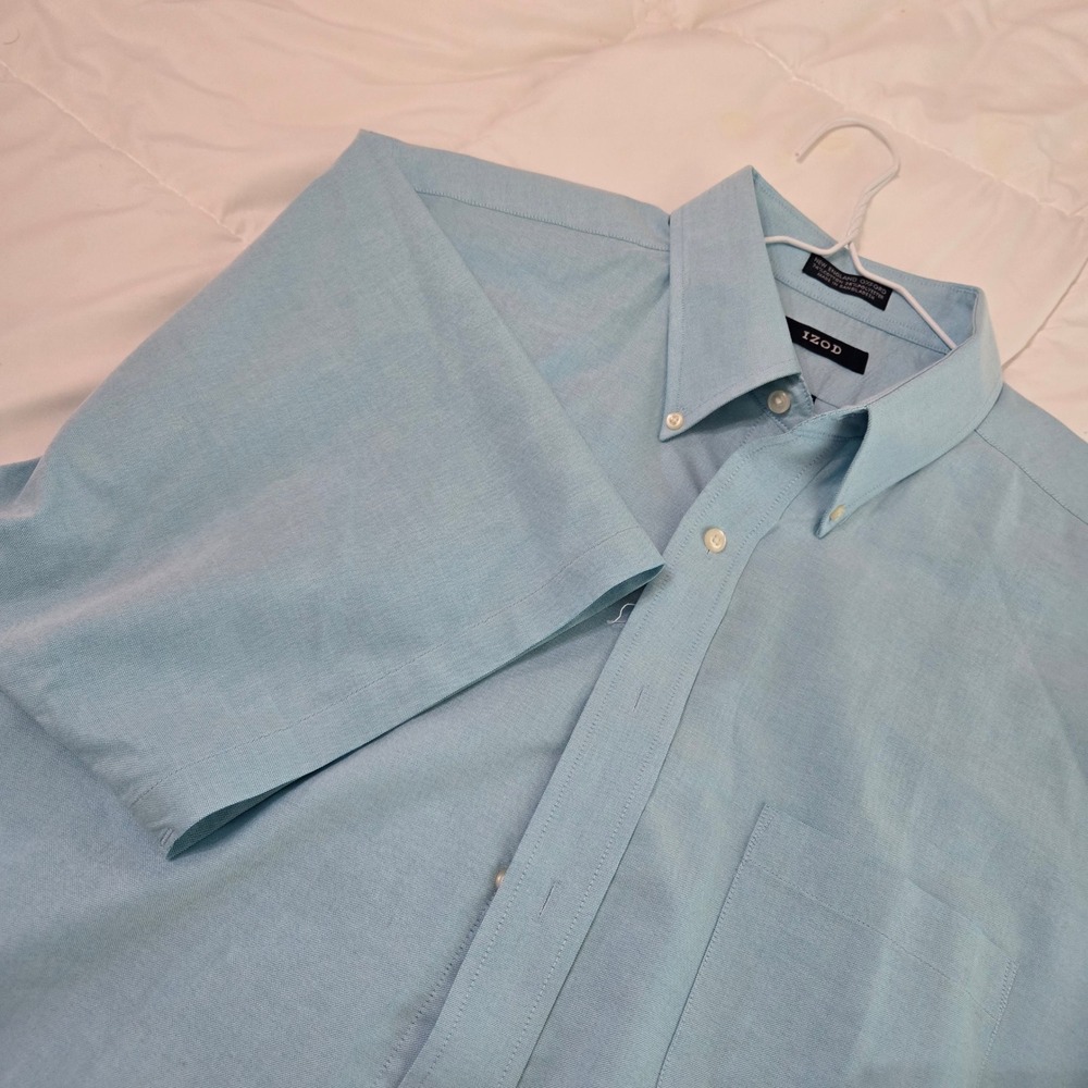 IZOD Mens New England Oxford Shirt Light Blue Short Sleeve Wrinkle Free XL 17.5